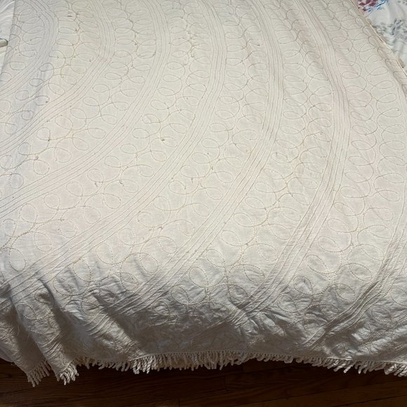 Vintage Full/Double Bedspread 1960's made by Ideal Bedspread Company Canada - Picture 8 of 9